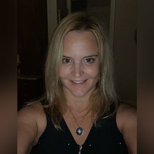 Meet your Posher, Deanna